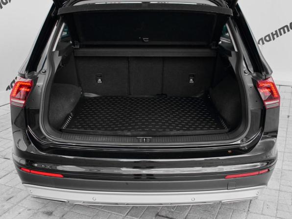 Volkswagen Tiguan II с пробегом 2019 года, цена 3 175 000 рублей, 75735 км, внедорожник, Автокод Объявления