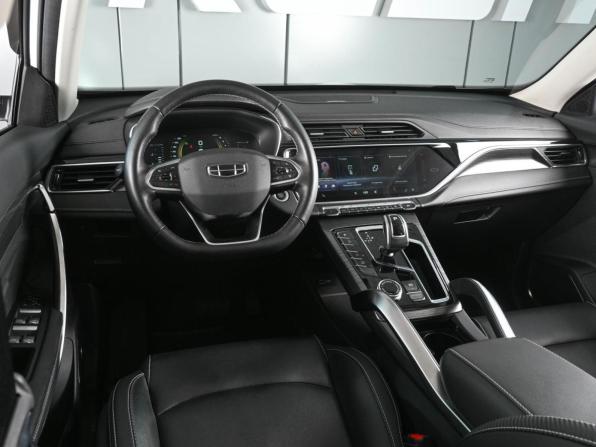 Geely Atlas Pro с пробегом 2023 года, цена 2 099 000 рублей, 55137 км, внедорожник, Автокод Объявления