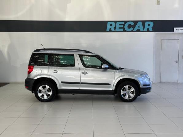 Skoda Yeti I с пробегом 2012 года, цена 620 000 рублей, 171177 км, внедорожник, Автокод Объявления