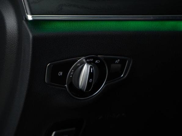 Mercedes-Benz E-Класс V (W213 S213 C238) Рестайлинг с пробегом 2020 года, цена 5 099 050 рублей, 74527 км, седан, Автокод Объявления