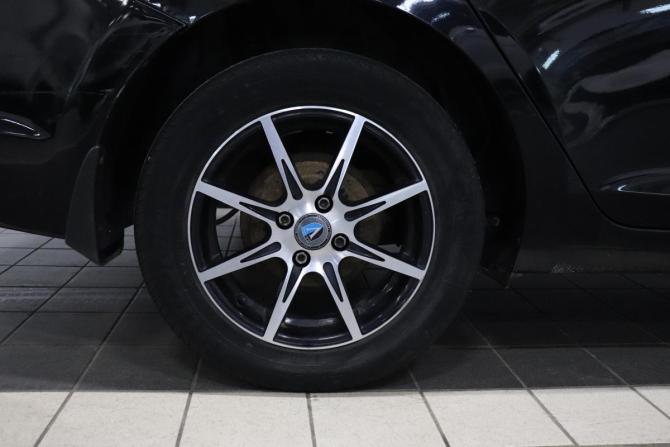 Hyundai Solaris II с пробегом 2018 года, цена 968 000 рублей, 160448 км, седан, Автокод Объявления