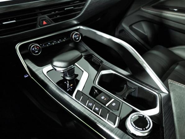 Geely Tugella I с пробегом 2022 года, цена 2 649 777 рублей, 39991 км, внедорожник, Автокод Объявления