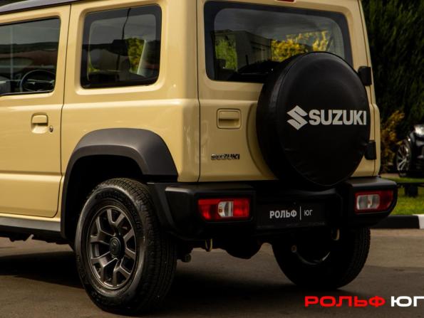 Suzuki Jimny IV с пробегом 2020 года, цена 2 898 000 рублей, 59427 км, внедорожник, Автокод Объявления