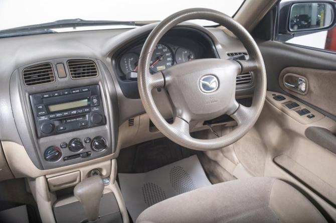 Mazda Familia VIII (BJ) с пробегом 2003 года, цена 199 000 рублей, 450000 км, седан, Автокод Объявления