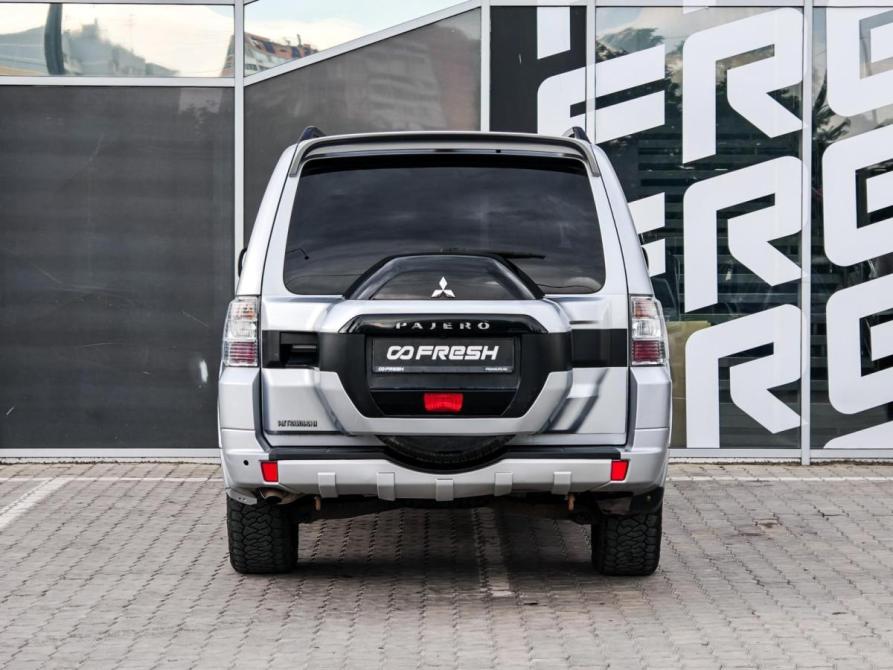 Mitsubishi Pajero IV Рестайлинг 2 Краснодар  - изображение 4