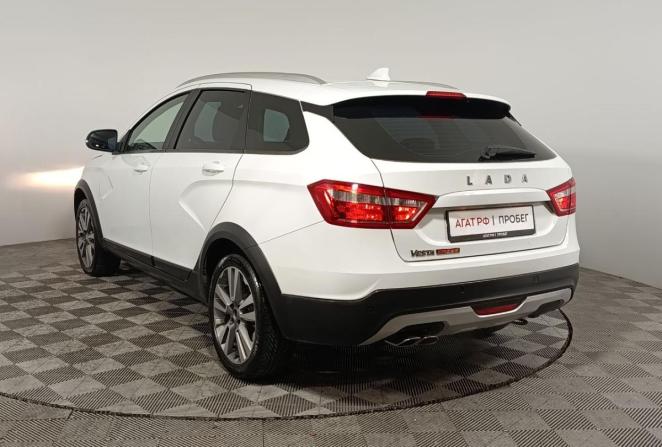 Lada (ВАЗ) Vesta I с пробегом 2021 года, цена 1 180 000 рублей, 118000 км, универсал, Автокод Объявления