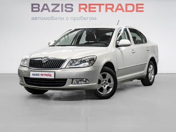 Skoda Octavia II (A5) Рестайлинг с пробегом 2013 года, цена 689 000 рублей, 265534 км, лифтбек, Автокод Объявления