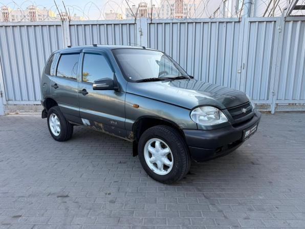 Chevrolet Niva I с пробегом 2006 года, цена 395 000 рублей, 349000 км, внедорожник, Автокод Объявления
