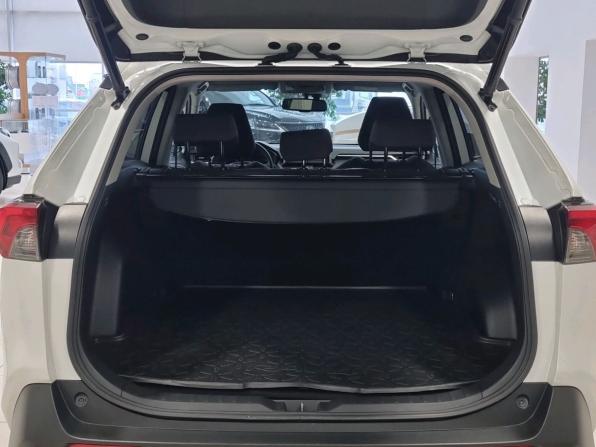 Toyota RAV4 V (XA50) с пробегом 2020 года, цена 3 690 000 рублей, 62230 км, внедорожник, Автокод Объявления