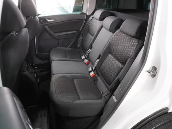 Skoda Yeti I Рестайлинг с пробегом 2013 года, цена 1 444 000 рублей, 93633 км, внедорожник, Автокод Объявления
