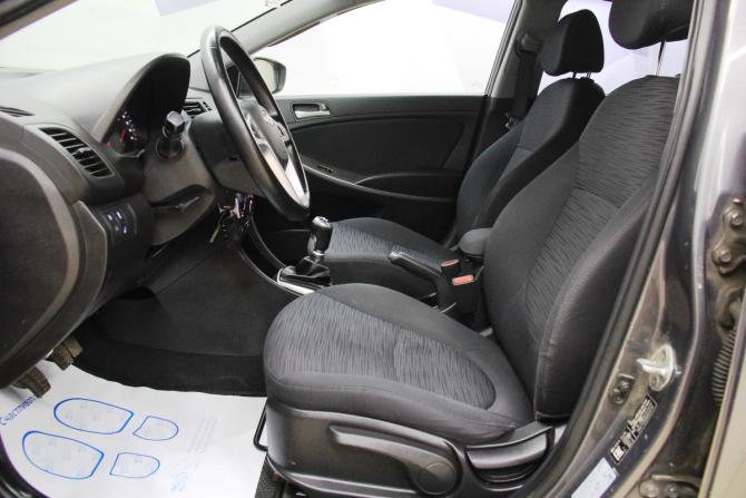 Hyundai Solaris I Рестайлинг с пробегом 2016 года, цена 1 075 000 рублей, 123924 км, седан, Автокод Объявления