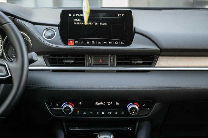 Mazda 6 III (GJ) Рестайлинг 2 с пробегом 2021 года, цена 2 299 000 рублей, 119000 км, седан, Автокод Объявления