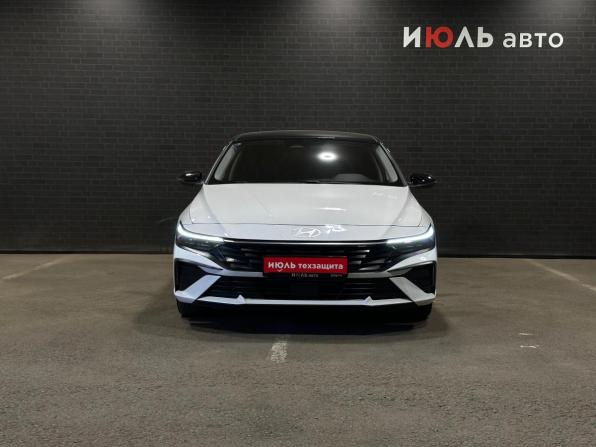 Hyundai Elantra VII (CN7) Рестайлинг с пробегом 2024 года, цена 2 390 000 рублей, 36264 км, седан, Автокод Объявления