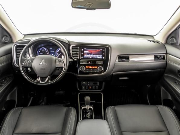 Mitsubishi Outlander III Рестайлинг 3 с пробегом 2019 года, цена 2 850 000 рублей, 48759 км, внедорожник, Автокод Объявления