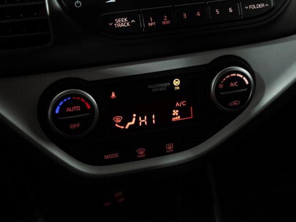 Kia Picanto II Рестайлинг с пробегом 2016 года, цена 1 399 700 рублей, 40226 км, хэтчбек, Автокод Объявления