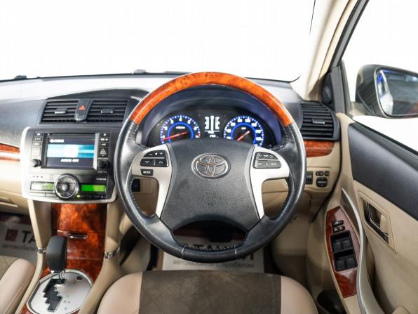 Toyota Premio II (T26) Рестайлинг с пробегом 2013 года, цена 1 385 500 рублей, 99474 км, седан, Автокод Объявления