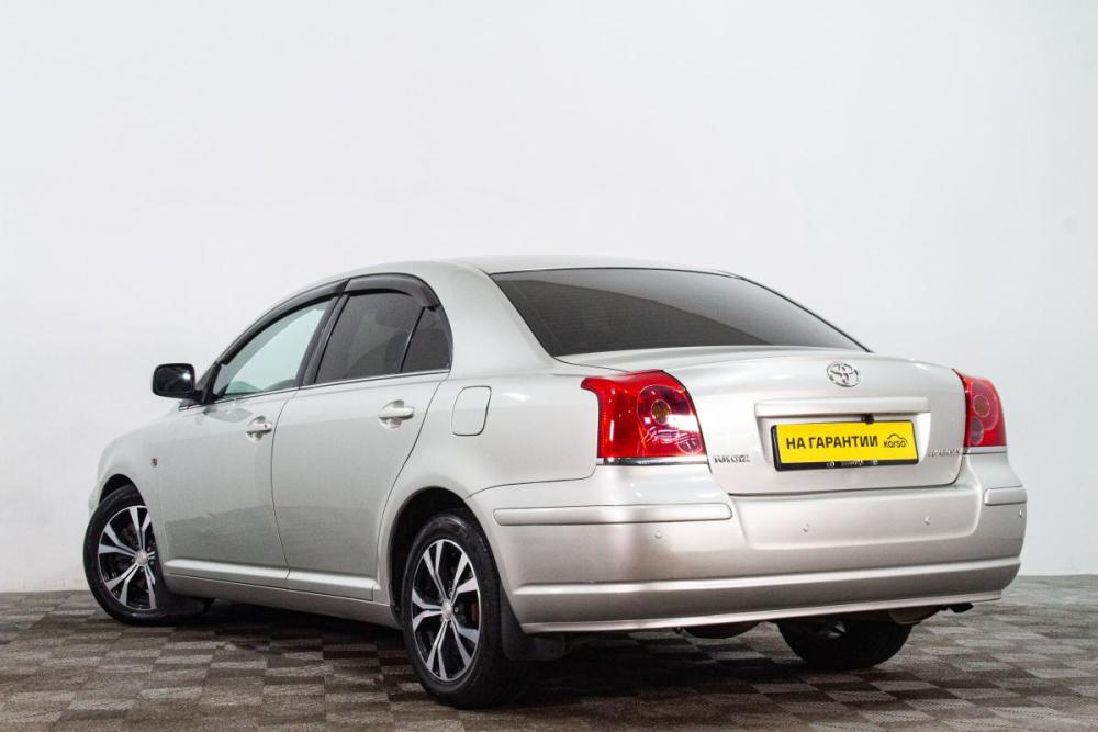 Toyota Avensis II Сургут  - изображение 5