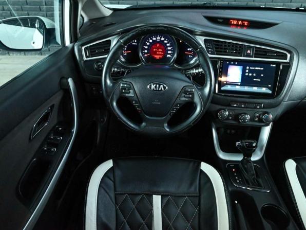Kia Ceed II Рестайлинг с пробегом 2018 года, цена 1 420 000 рублей, 156466 км, универсал, Автокод Объявления