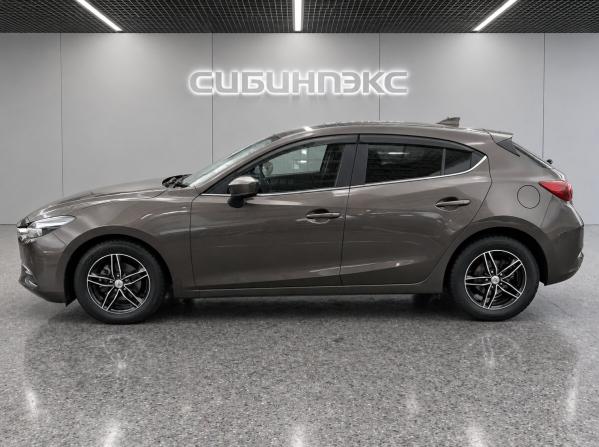 Mazda Axela III Рестайлинг с пробегом 2018 года, цена 1 399 000 рублей, 101994 км, хэтчбек, Автокод Объявления
