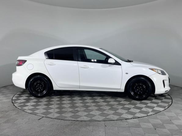 Mazda 3 II (BL) Рестайлинг с пробегом 2012 года, цена 670 000 рублей, 241500 км, седан, Автокод Объявления