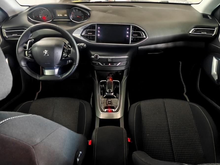 Peugeot 308 II Рестайлинг Москва  - изображение 9
