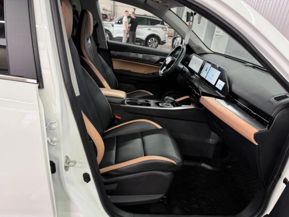 Livan X6 Pro с пробегом 2023 года, цена 1 647 000 рублей, 70240 км, внедорожник, Автокод Объявления