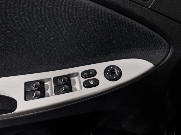 Hyundai Solaris I с пробегом 2011 года, цена 563 000 рублей, 183000 км, хэтчбек, Автокод Объявления