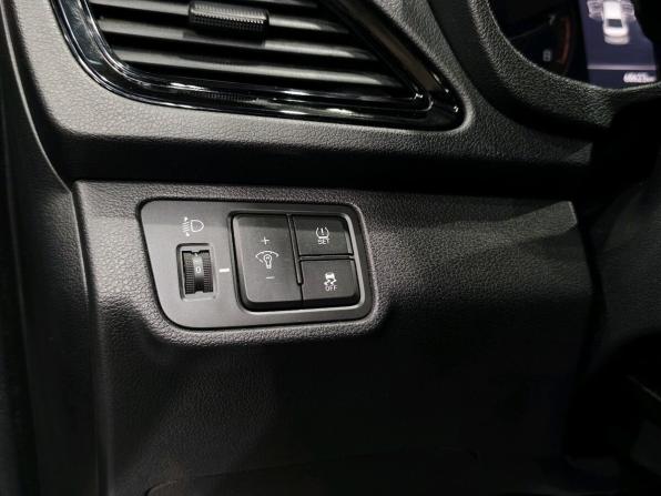 Hyundai Solaris II с пробегом 2020 года, цена 1 550 000 рублей, 68623 км, седан, Автокод Объявления