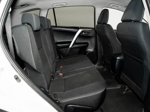 Toyota RAV4 IV (XA40) Рестайлинг с пробегом 2017 года, цена 2 149 500 рублей, 219522 км, внедорожник, Автокод Объявления