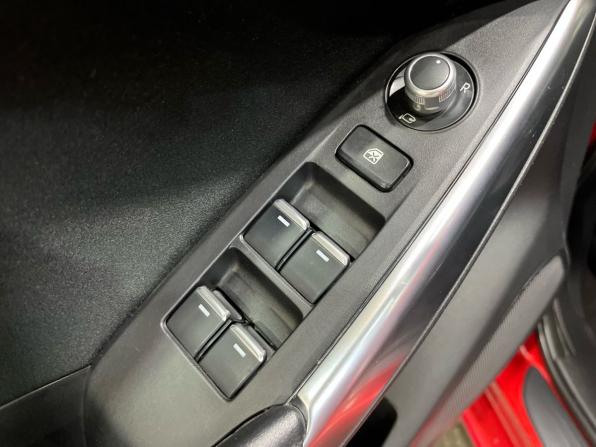 Mazda 6 III (GJ) Рестайлинг с пробегом 2015 года, цена 1 377 000 рублей, 172970 км, седан, Автокод Объявления