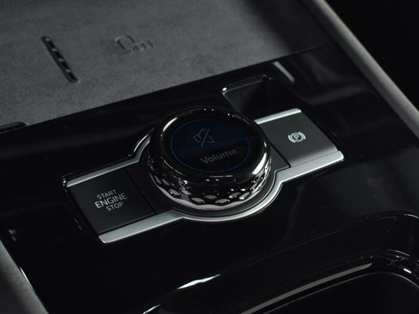 Volkswagen Tiguan III (China Market) с пробегом 2026 года, цена 4 699 995 рублей, 28 км, внедорожник, Автокод Объявления