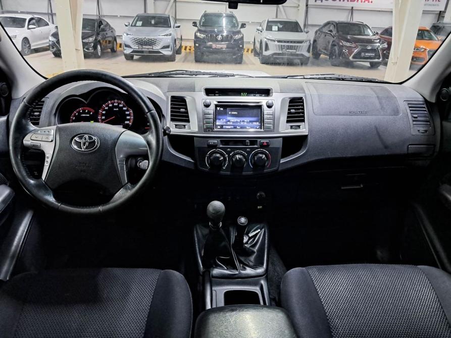 Toyota Hilux VII Рестайлинг Набережные Челны  - изображение 17