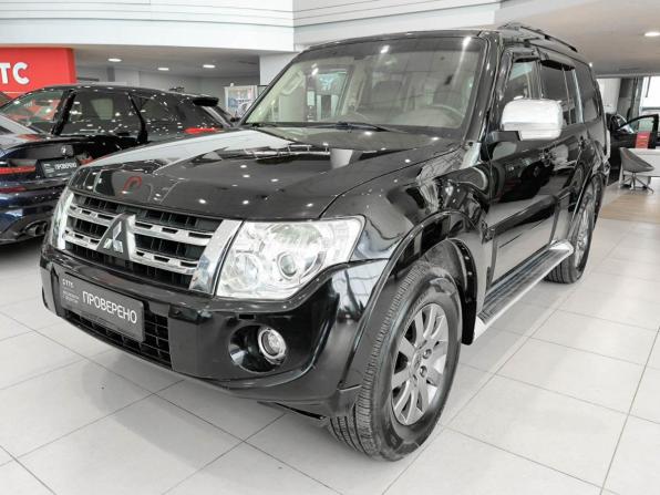 Mitsubishi Pajero IV Рестайлинг 1 с пробегом 2013 года, цена 1 950 000 рублей, 289636 км, внедорожник, Автокод Объявления