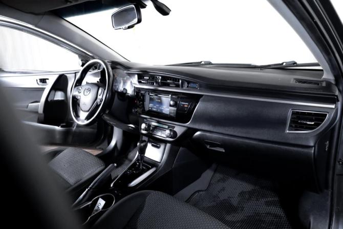 Toyota Corolla XI (E160 E170 E180) с пробегом 2013 года, цена 1 199 000 рублей, 289000 км, седан, Автокод Объявления