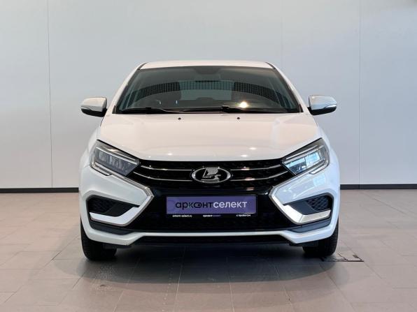 Lada (ВАЗ) Vesta I Рестайлинг (NG) с пробегом 2024 года, цена 1 495 000 рублей, 19742 км, седан, Автокод Объявления