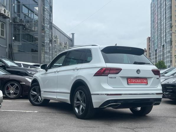 Volkswagen Tiguan II с пробегом 2019 года, цена 2 989 000 рублей, 93000 км, внедорожник, Автокод Объявления