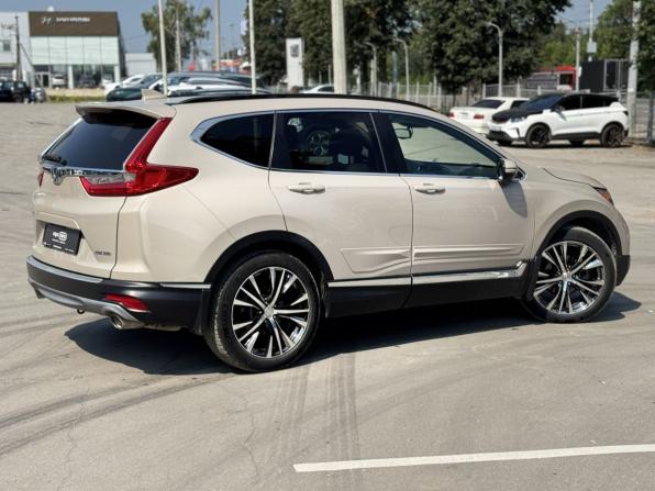 Honda CR-V V с пробегом 2017 года, цена 2 259 000 рублей, 98000 км, внедорожник, Автокод Объявления