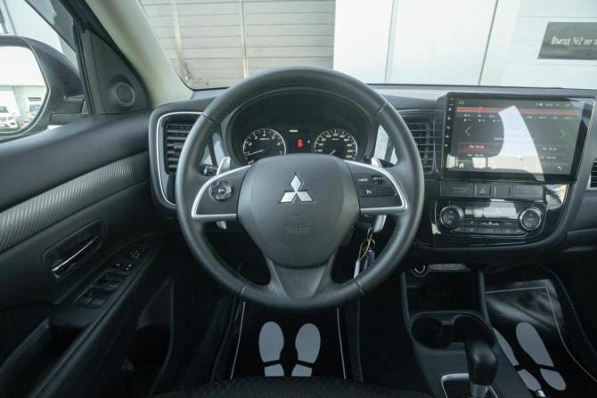 Mitsubishi Outlander III с пробегом 2013 года, цена 1 297 000 рублей, 274000 км, внедорожник, Автокод Объявления