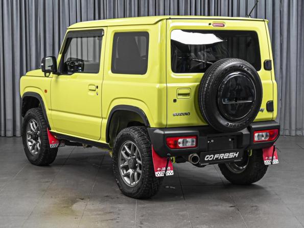 Suzuki Jimny IV с пробегом 2021 года, цена 2 599 000 рублей, 70929 км, внедорожник, Автокод Объявления