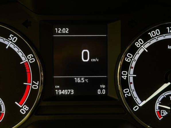 Skoda Octavia III (A7) Рестайлинг с пробегом 2018 года, цена 1 194 000 рублей, 194973 км, лифтбек, Автокод Объявления