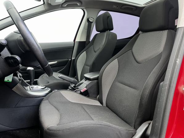 Peugeot 308 I с пробегом 2009 года, цена 530 000 рублей, 156800 км, хэтчбек, Автокод Объявления