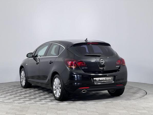 Opel Astra J с пробегом 2011 года, цена 575 000 рублей, 216876 км, хэтчбек, Автокод Объявления