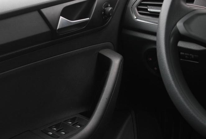 Volkswagen Polo VI с пробегом 2020 года, цена 1 120 000 рублей, 293775 км, лифтбек, Автокод Объявления