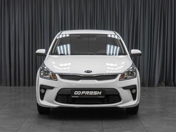 Kia Rio IV с пробегом 2018 года, цена 1 299 000 рублей, 98730 км, седан, Автокод Объявления