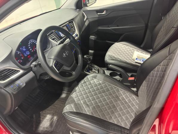 Hyundai Solaris II с пробегом 2018 года, цена 1 475 000 рублей, 72650 км, седан, Автокод Объявления