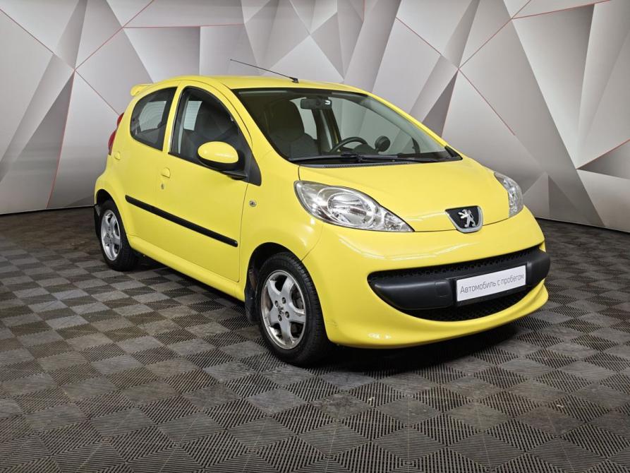 Peugeot 107 I Москва  - изображение 3