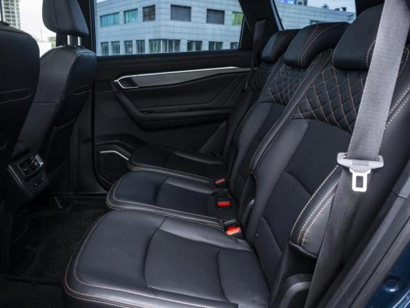 Geely Okavango I Рестайлинг с пробегом 2023 года, цена 2 449 000 рублей, 48025 км, внедорожник, Автокод Объявления