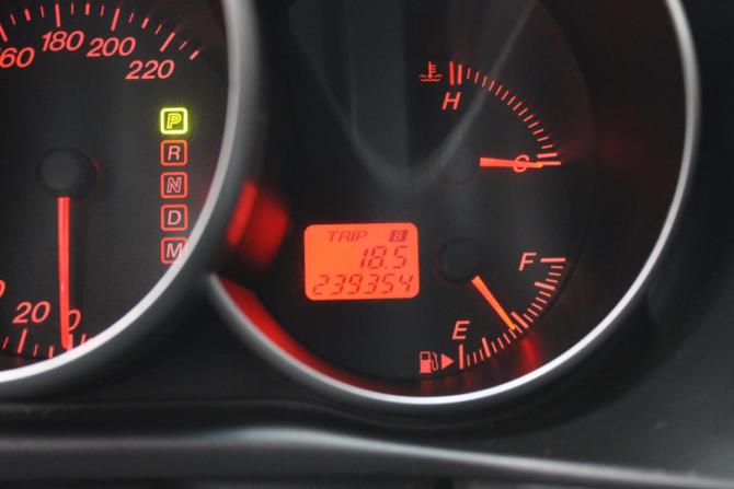 Mazda 3 I (BK) Рестайлинг с пробегом 2006 года, цена 598 000 рублей, 239500 км, хэтчбек, Автокод Объявления