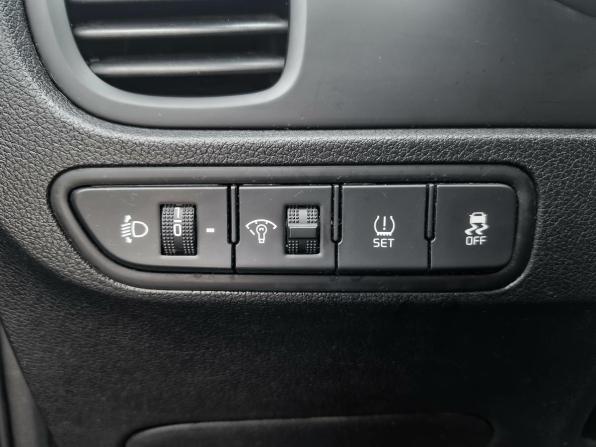 Kia Rio IV с пробегом 2020 года, цена 1 499 000 рублей, 144076 км, хэтчбек, Автокод Объявления