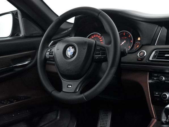 BMW 7 серии V (F01/F02/F04) Рестайлинг с пробегом 2014 года, цена 1 980 000 рублей, 250100 км, седан, Автокод Объявления
